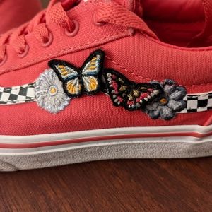 Van's Girls Ward Skate Shoes. Size 3